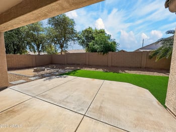 2421 Ellis St, Phoenix, AZ 85041