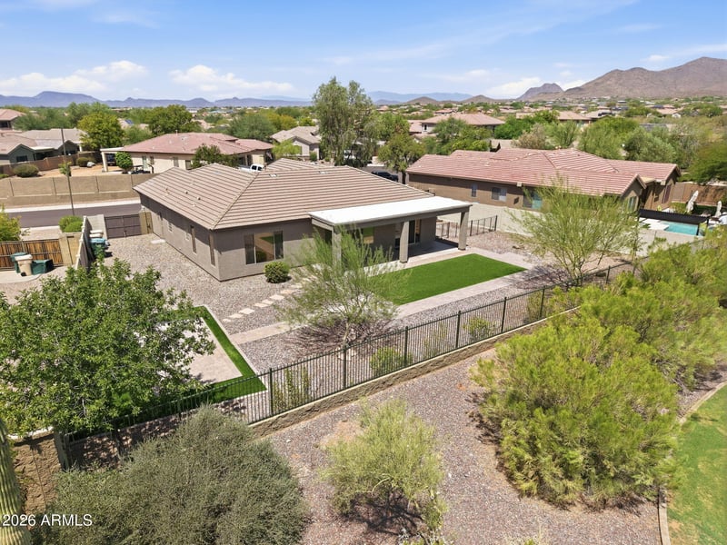 2421 W Kit Carson Ct, Phoenix, AZ 85086