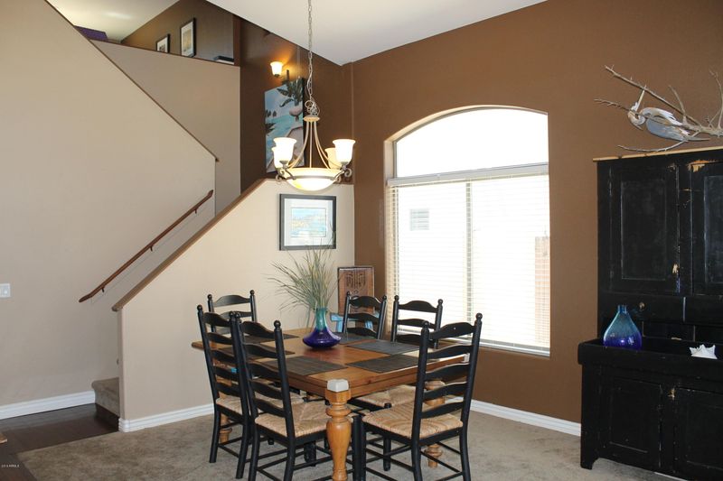 2421 W Silver Sage Ln, Phoenix, AZ 85085