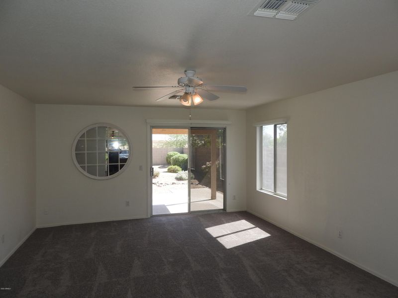 24211 N 35th Dr, Glendale, AZ 85310