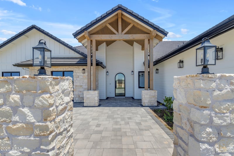 24215 223rd Pl, Queen Creek, AZ 85142