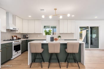 2422 74th St, Scottsdale, AZ 85257