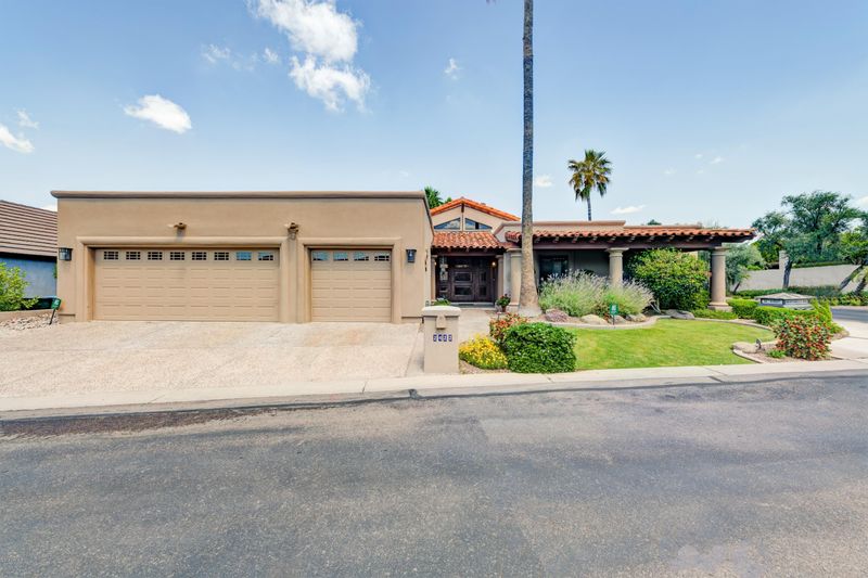 2422 E Montebello Ave, Phoenix, AZ 85016