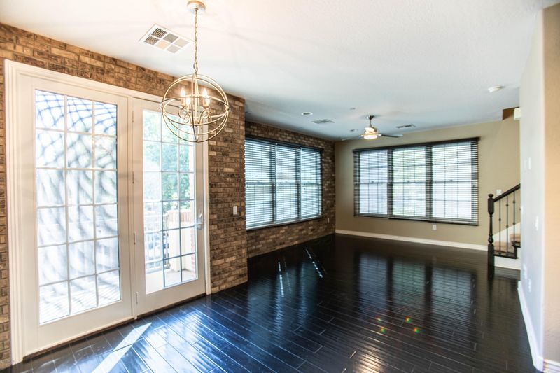 2422 E Roma Ave, Phoenix, AZ 85016