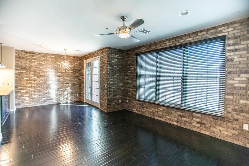 2422 E Roma Ave, Phoenix, AZ 85016