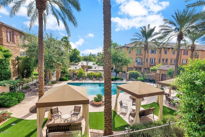2422 E Roma Ave, Phoenix, AZ 85016