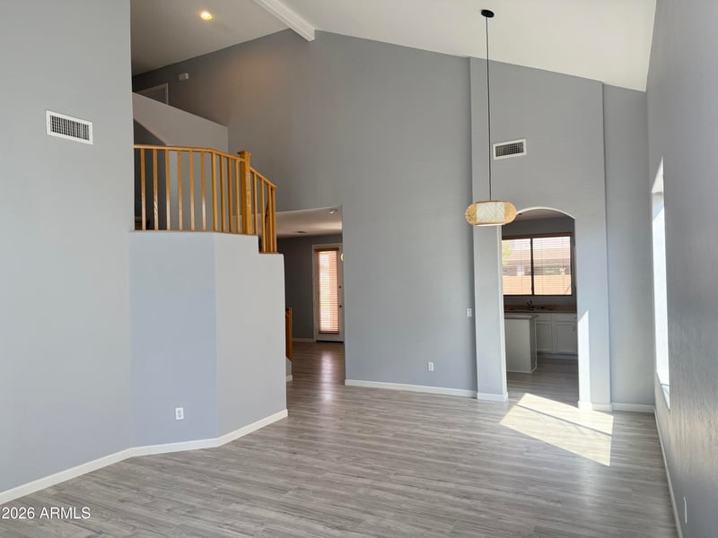 2422 W Ellis St, Phoenix, AZ 85041