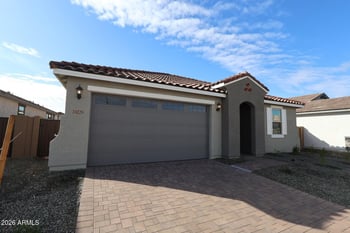 24229 Raymond St, Buckeye, AZ 85326