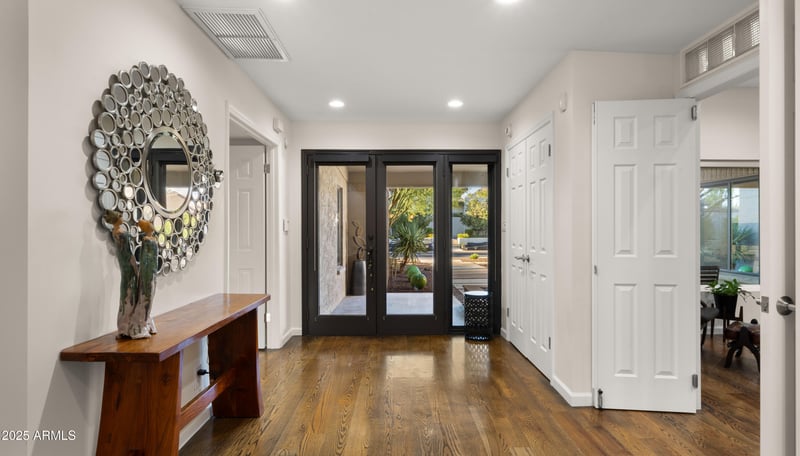 2423 E Marshall Ave, Phoenix, AZ 85016