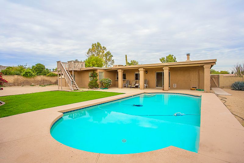 2423 E North Ln, Phoenix, AZ 85028
