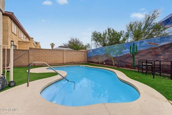 2423 W Mineral Rd, Phoenix, AZ 85041