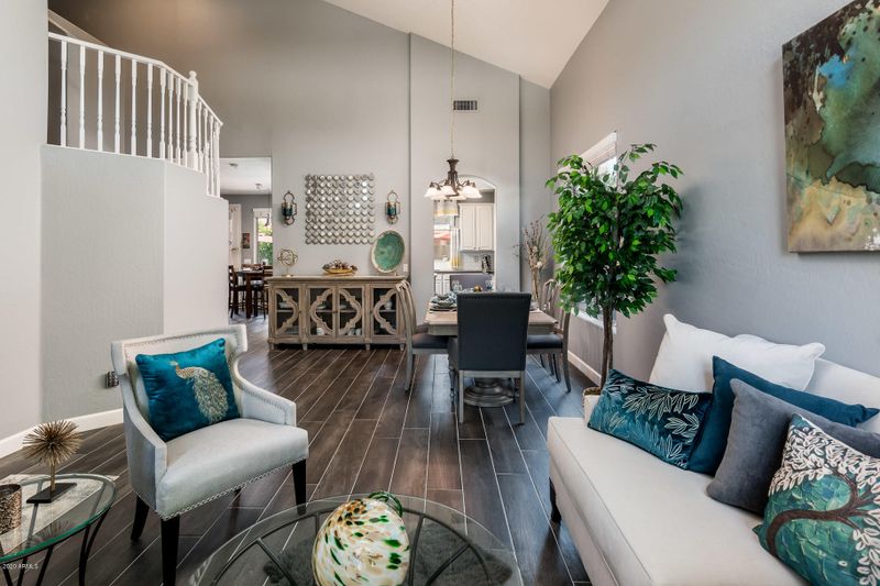2423 W Park St, Phoenix, AZ 85041