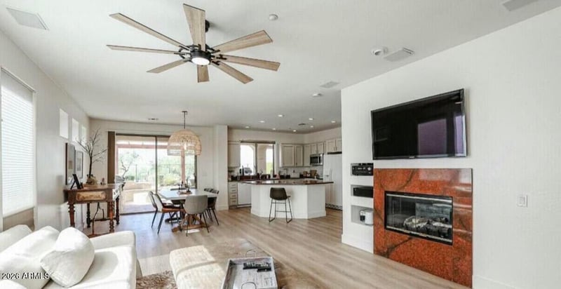 2423 W Shadow Glen Ct, Anthem, AZ 85086