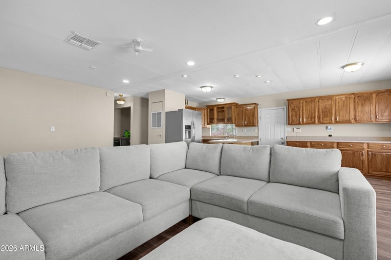 2423 Yuma St, Phoenix, AZ 85009