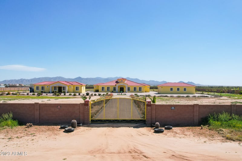 24235 Pinnacle Vista Ln, Wittmann, AZ 85361