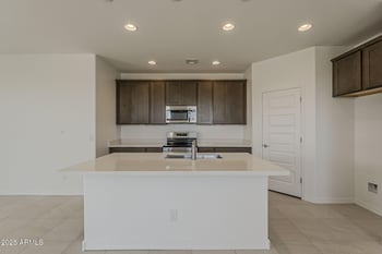 24237 Hilton Ave, Buckeye, AZ 85326