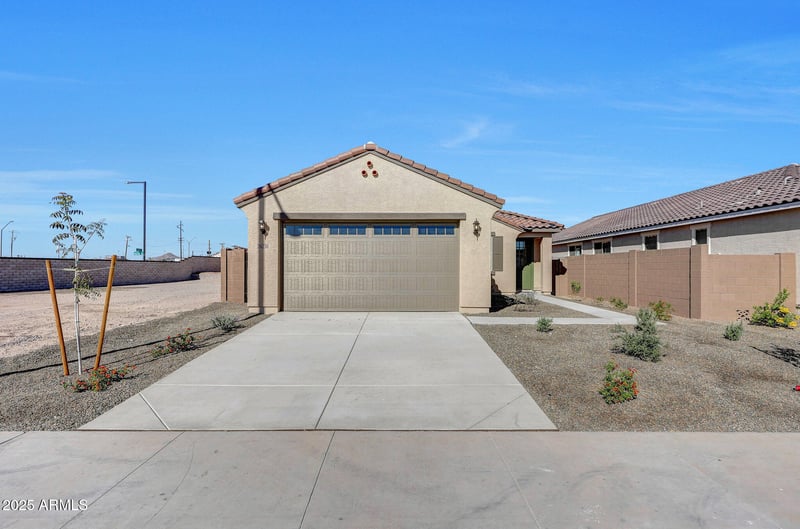 24238 Illini St, Buckeye, AZ 85326