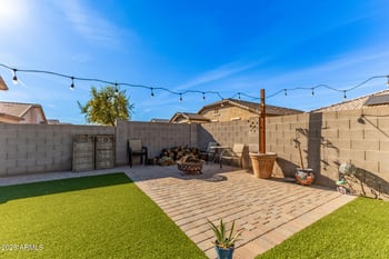 2424 Tamarisk Ave, Phoenix, AZ 85041