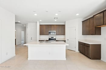 24242 Hilton Ave, Buckeye, AZ 85326