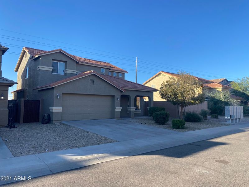 24243 W Desert Bloom St, Buckeye, AZ 85326