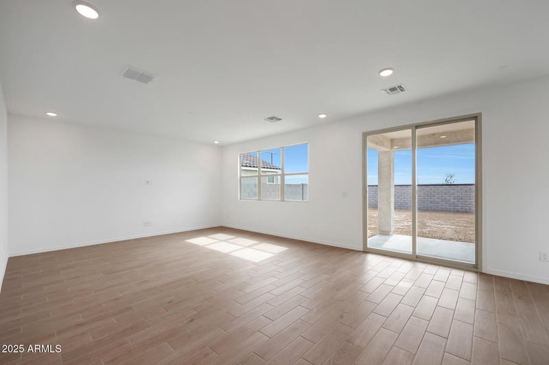 24249 Agora Ln, Buckeye, AZ 85326