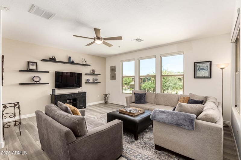 2425 Bronco Butte Trl #2015, Phoenix, AZ 85085