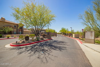 2425 Bronco Butte Trl #2028, Phoenix, AZ 85085