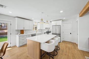 2425 E Inverness Ave, Mesa, AZ 85204