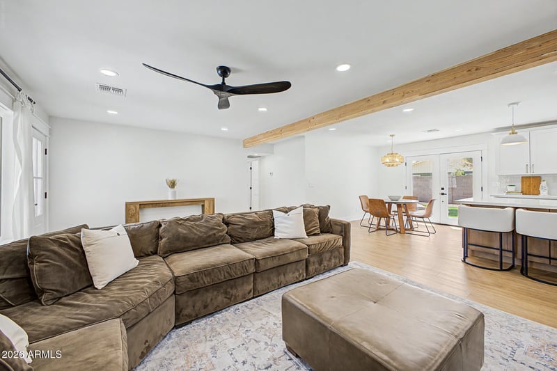 2425 E Inverness Ave, Mesa, AZ 85204