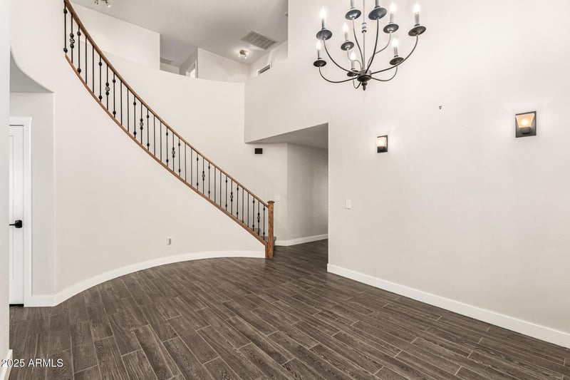 2425 Florentine Rd, Phoenix, AZ 85086