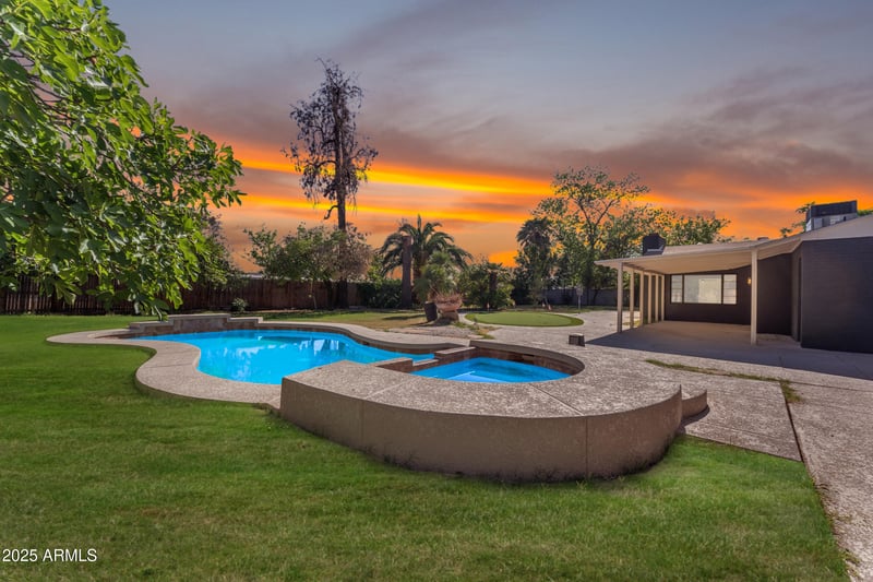 2425 Harvard St, Phoenix, AZ 85008