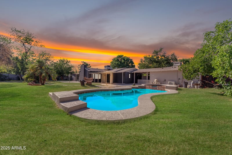 2425 Harvard St, Phoenix, AZ 85008