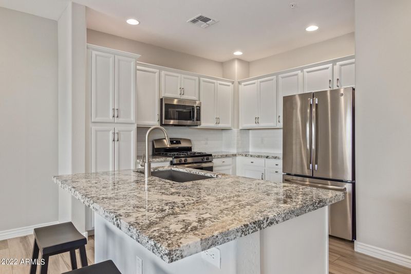 2425 W Bronco Butte Trl #2057, Phoenix, AZ 85085