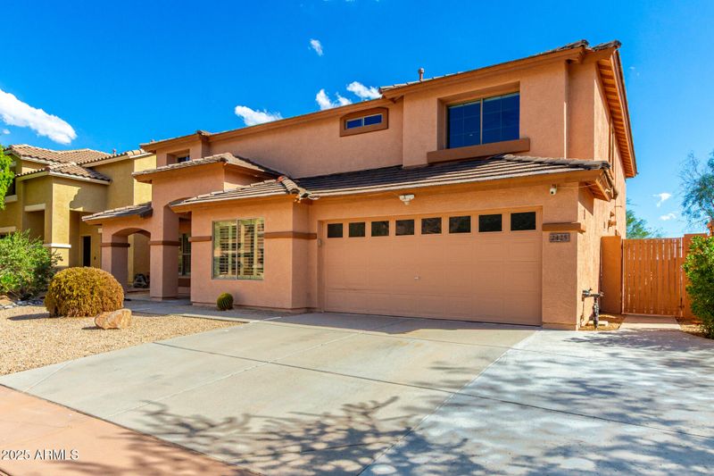 2425 W Florentine Rd, Phoenix, AZ 85086