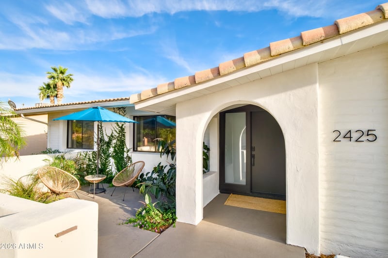 2425 W Impala Cir, Mesa, AZ 85202