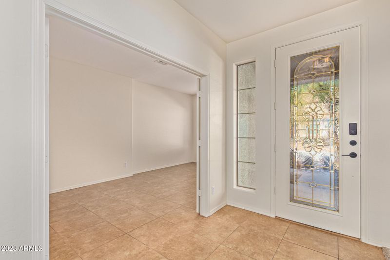 2425 W Old Paint Trl, Phoenix, AZ 85086