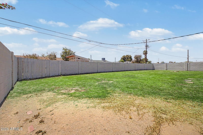 2425 Shady Glen Ave, Phoenix, AZ 85023