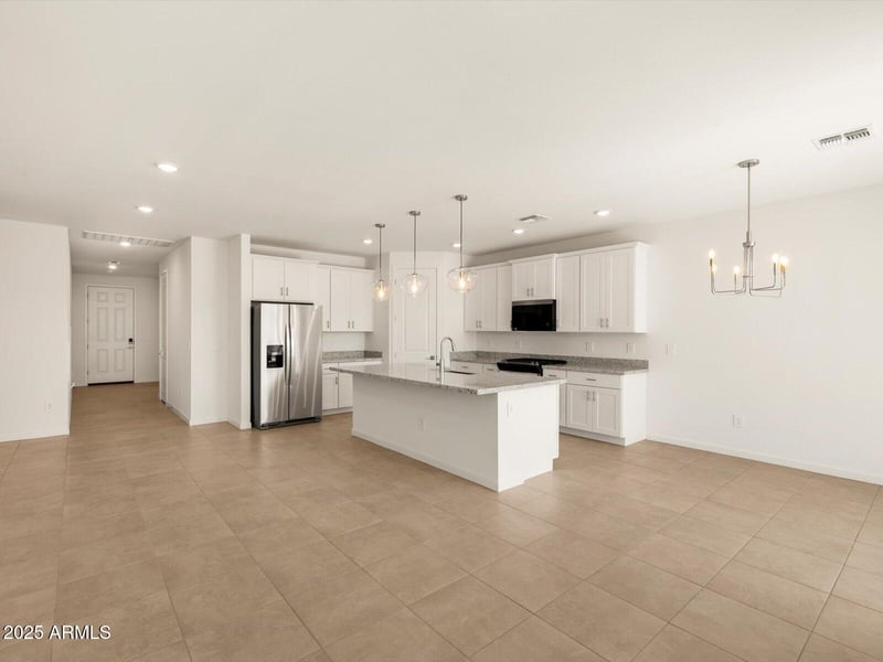 2426 Grenache Rd, San Tan Valley, AZ 85143