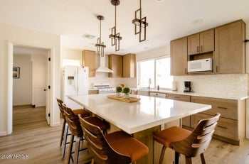 2426 Sahuaro Dr, Phoenix, AZ 85028