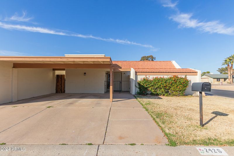 2426 W Joan De Arc Ave, Phoenix, AZ 85029
