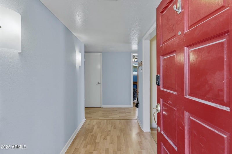 2427 E Del Rio Dr, Tempe, AZ 85282