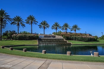 2427 E Del Rio Dr, Tempe, AZ 85282