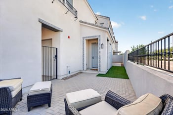 2427 E Goldcrest St, Gilbert, AZ 85297