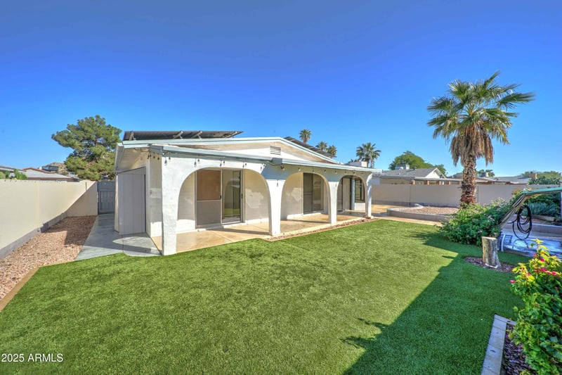 2427 Marmora St, Phoenix, AZ 85032