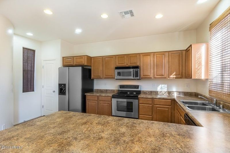 2427 W Jake Haven, Phoenix, AZ 85085