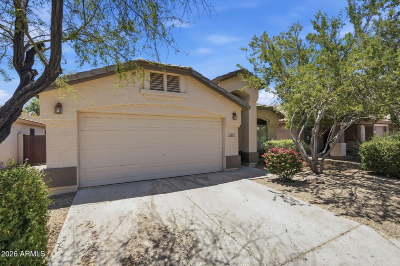 2427 Oberlin Way, Phoenix, AZ 85085
