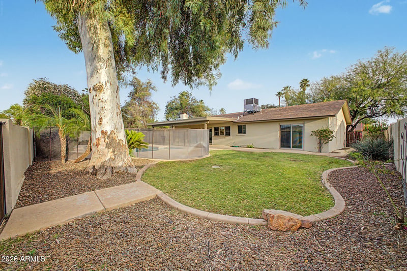 2428 Cairo Dr, Tempe, AZ 85282