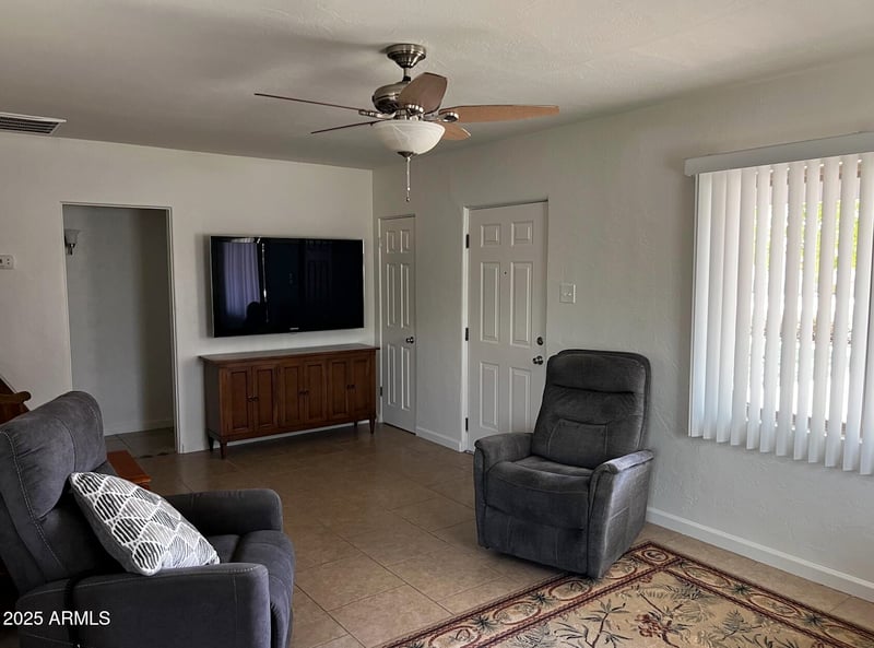 2428 Verde Ln, Phoenix, AZ 85016