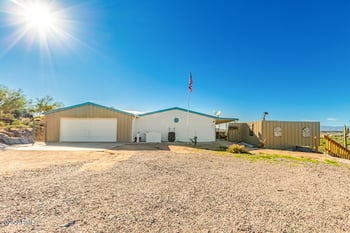 2428 Wolftrap Rd, New River, AZ 85087