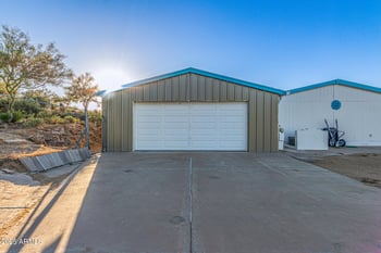 2428 Wolftrap Rd, New River, AZ 85087